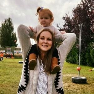 Meet your Posher, Denise